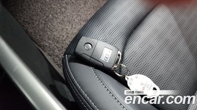 KG Mobility Torres 2024 — photo 15