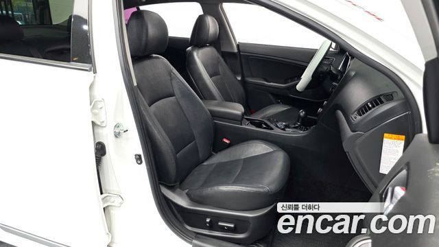 Kia K5 2014 — photo 11