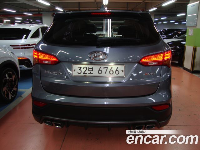 Hyundai Santafe 2015 — photo 2