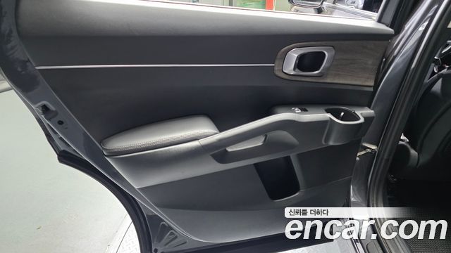 Kia Sorento 2021 — photo 15
