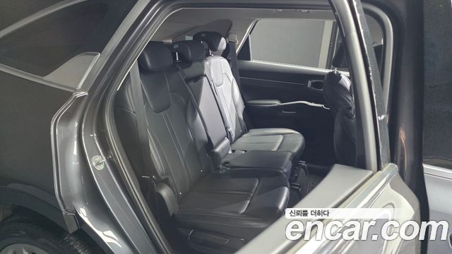 Kia Sorento 2021 — photo 16