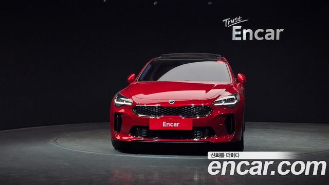 Kia Stinger 2018 — photo 3