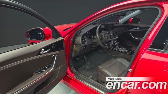 Kia Stinger 2018 — photo 10