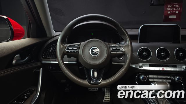 Kia Stinger 2018 — photo 13