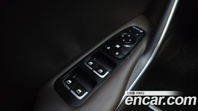 Kia Stinger 2018 — photo 17