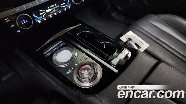 Genesis G80 2022 — photo 12