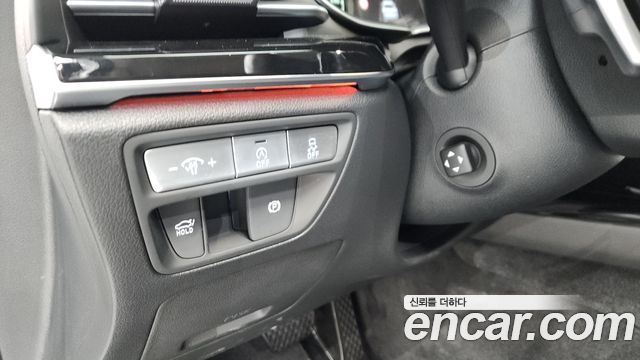 Genesis G80 2022 — photo 29