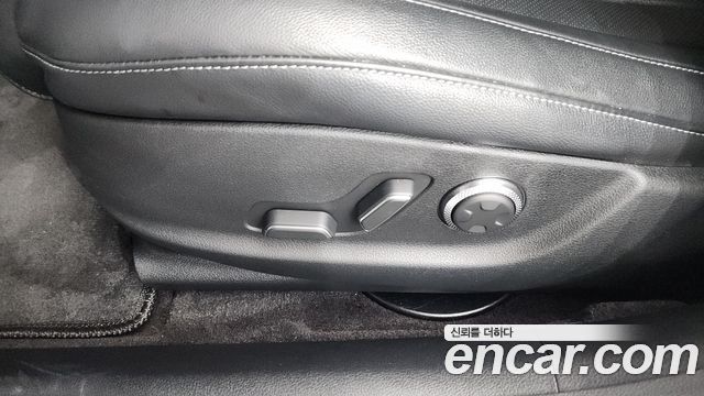 Genesis G80 2022 — photo 31