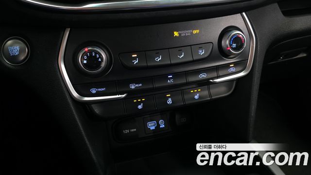Hyundai Santafe 2020 — photo 31