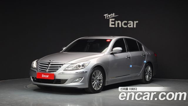 Hyundai Genesis 2013 — photo 1