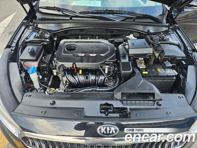 Kia K7 2018 — photo 19
