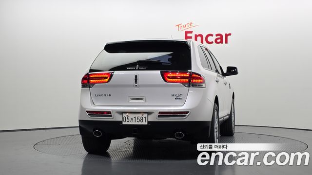 Lincoln MKX 2013 — photo 4