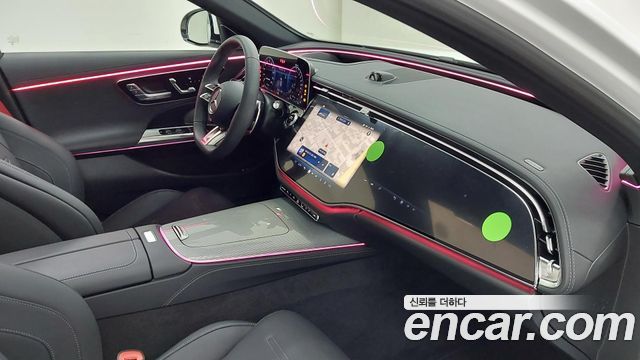 Mercedes-Benz E-Class 2026 — photo 9