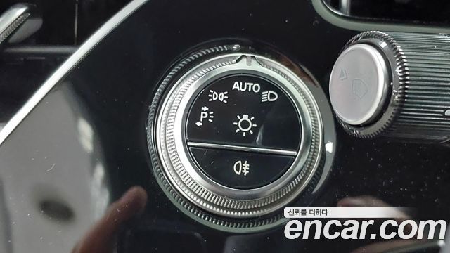Mercedes-Benz E-Class 2026 — photo 19