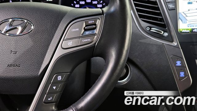 Hyundai Santafe 2015 — photo 13
