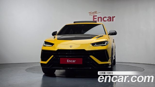 Lamborghini Urus 2024 — photo 3