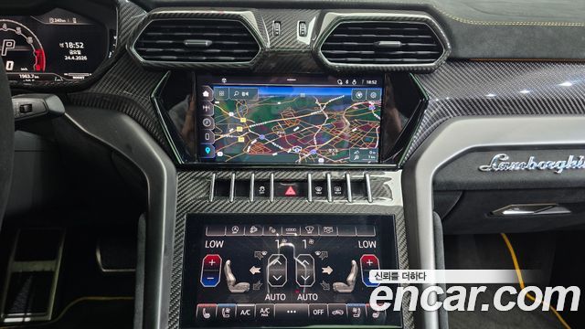 Lamborghini Urus 2024 — photo 13