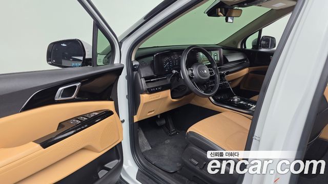 Kia Canival 2021 — photo 10
