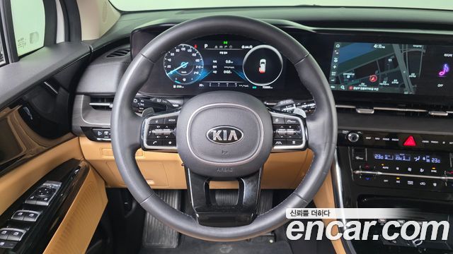 Kia Canival 2021 — photo 13