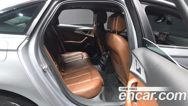 Audi A6 2018 — photo 18