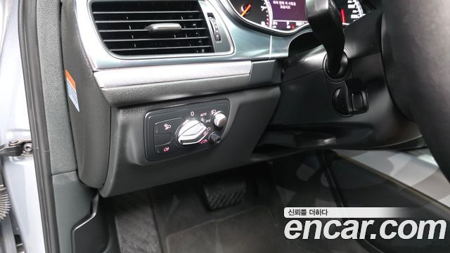 Audi A6 2018 — photo 27
