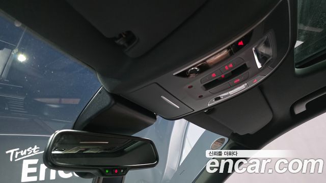 Audi A6 2018 — photo 32