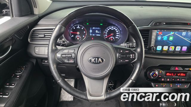 Kia Sorento 2016 — photo 13