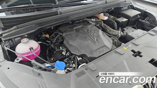 Kia Canival 2023 — photo 6