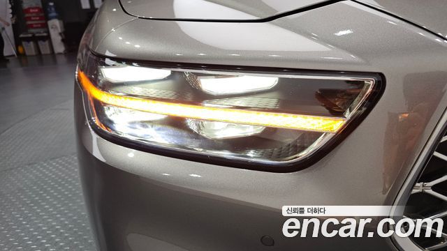 Genesis G90 2019 — photo 8