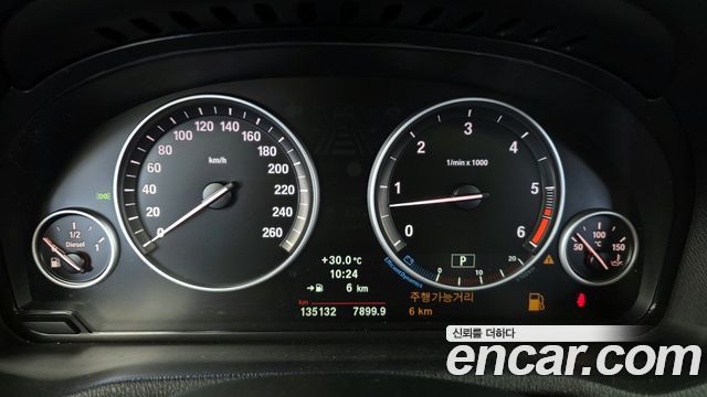 BMW X3 2012 — photo 8