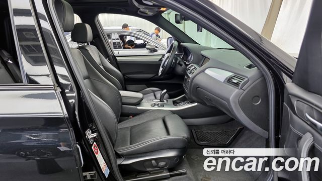 BMW X3 2012 — photo 11
