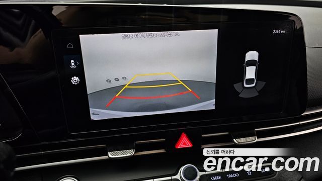 Hyundai AVANTE 2021 — photo 21