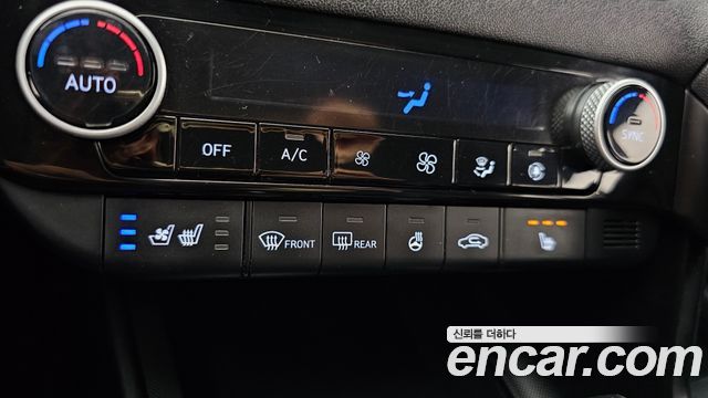 Hyundai AVANTE 2021 — photo 23