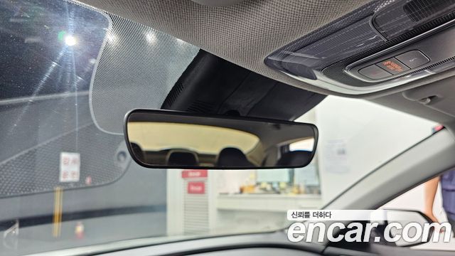 Hyundai AVANTE 2021 — photo 27