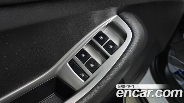 Chevrolet Korea Orlando 2013 — photo 13