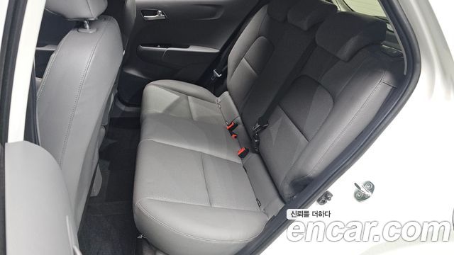 Kia morning 2021 — photo 11