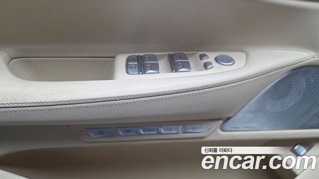 BMW 7-Series 2016 — photo 14