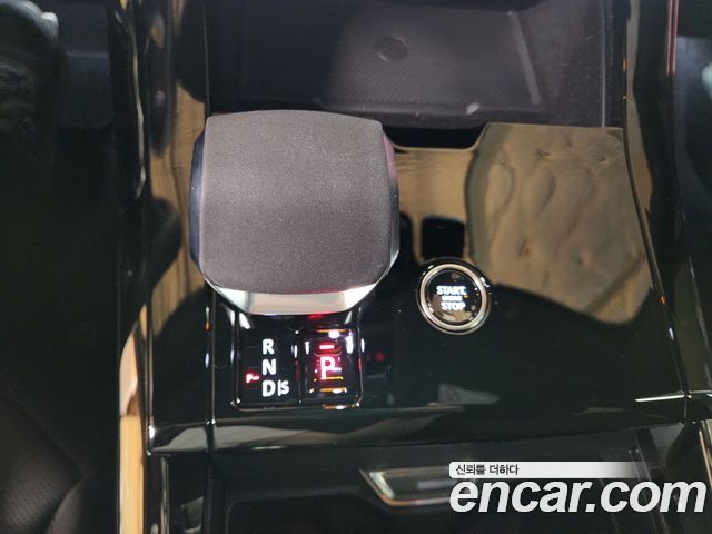 Land Rover Range Rover Sport 2025 — photo 17