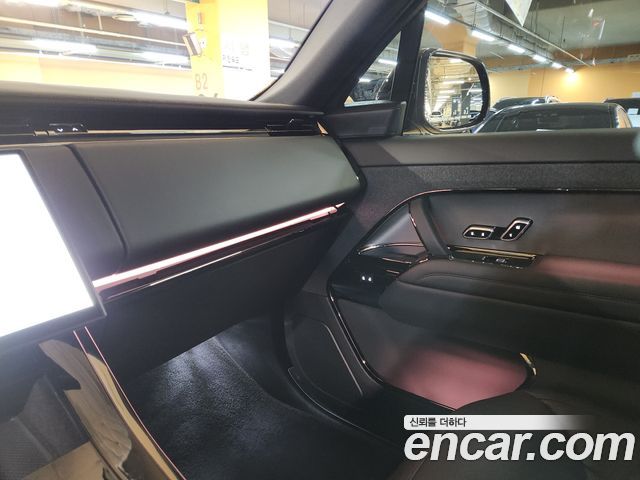 Land Rover Range Rover Sport 2025 — photo 18