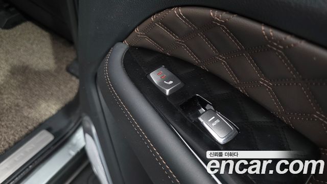 KG Mobility Rexton 2022 — photo 24