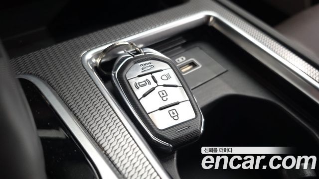 KG Mobility Rexton 2022 — photo 32