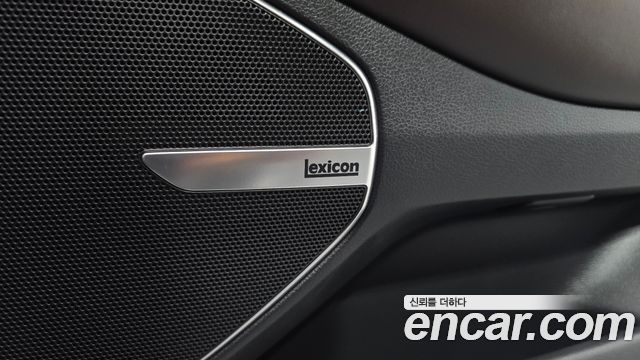 Genesis EQ900 2016 — photo 32