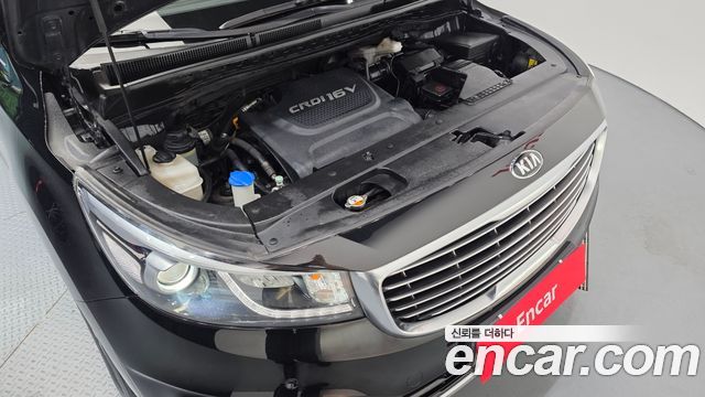 Kia Canival 2016 — photo 6