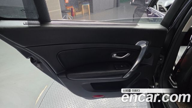 Renault Korea SM5  2013 — photo 15