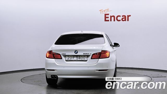 BMW 5-Series 2014 — photo 4