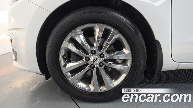 Kia Canival 2018 — photo 5