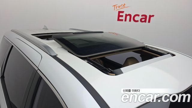 Kia Canival 2018 — photo 19