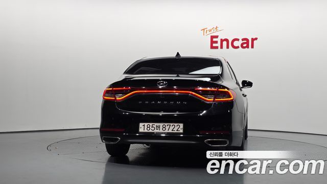Hyundai Grandeur 2017 — photo 4