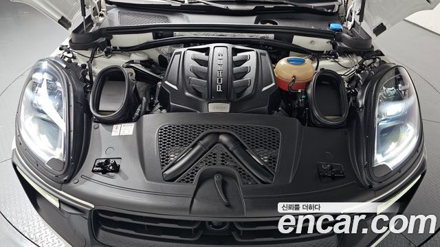 Porsche Macan 2018 — photo 6
