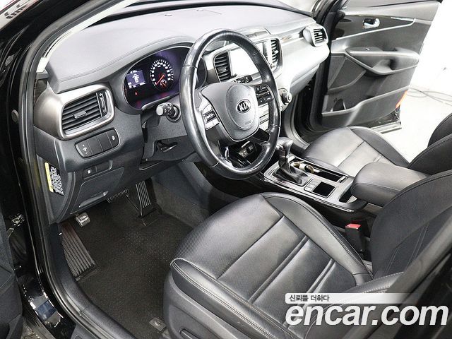 Kia Sorento 2018 — photo 17